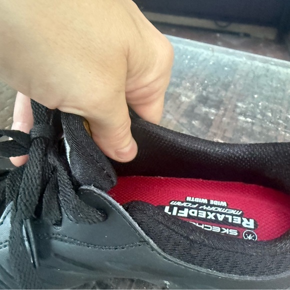 Sketchers women relaxfit slip resistant work shoes size 6 - Picture 13 of 16